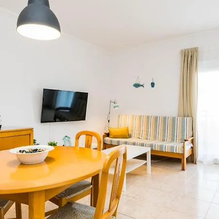 Apartment Akisol Albu
